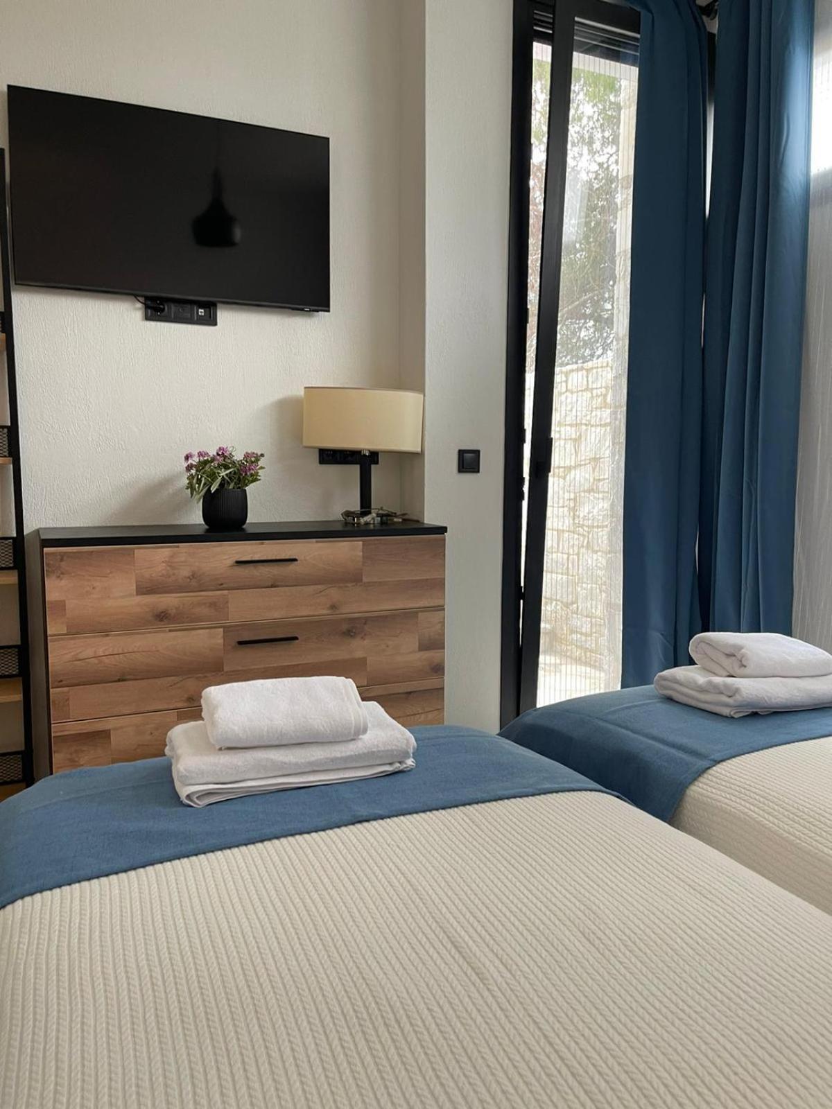 Allure Luxury Villas 3&4 Serenity Retreat Moni Evaggelistrias Екстериор снимка
